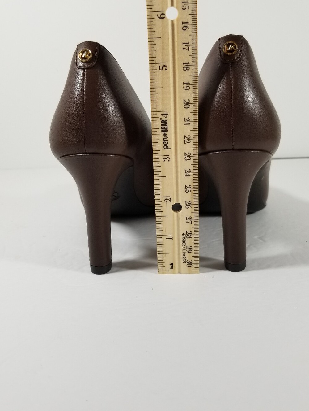 Michael Kors Chantal Flex Leather Heels Pumps Women's Size 6M Shoes - Picture 4 of 5